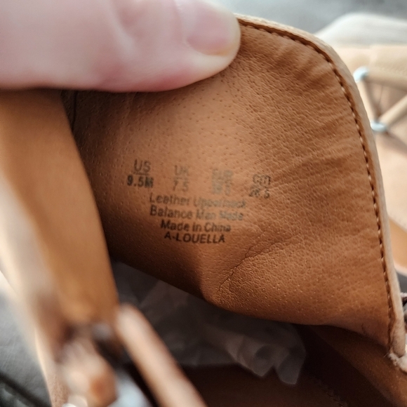 Sarto Louella Leather Block Heel Ankle Boots - Picture 9 of 9